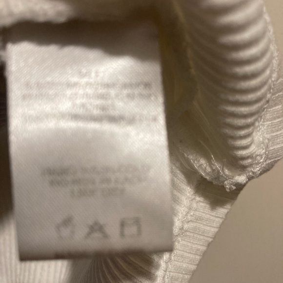 Sunday in Brooklyn by Anthropologie Blouse - Picture 5 of 6